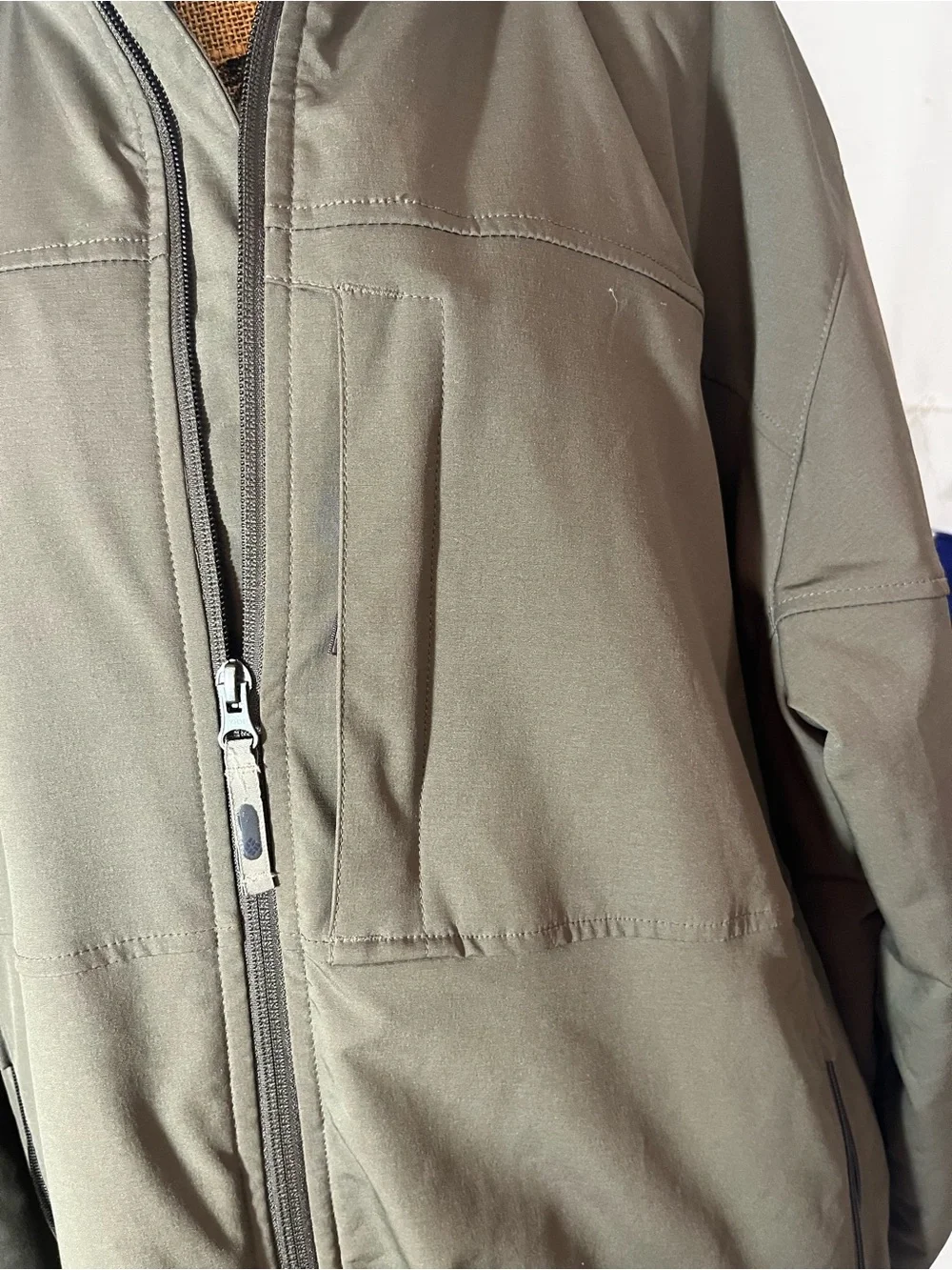 Columbia Men's Olive Green Outdoor Softshell Jacket size XL